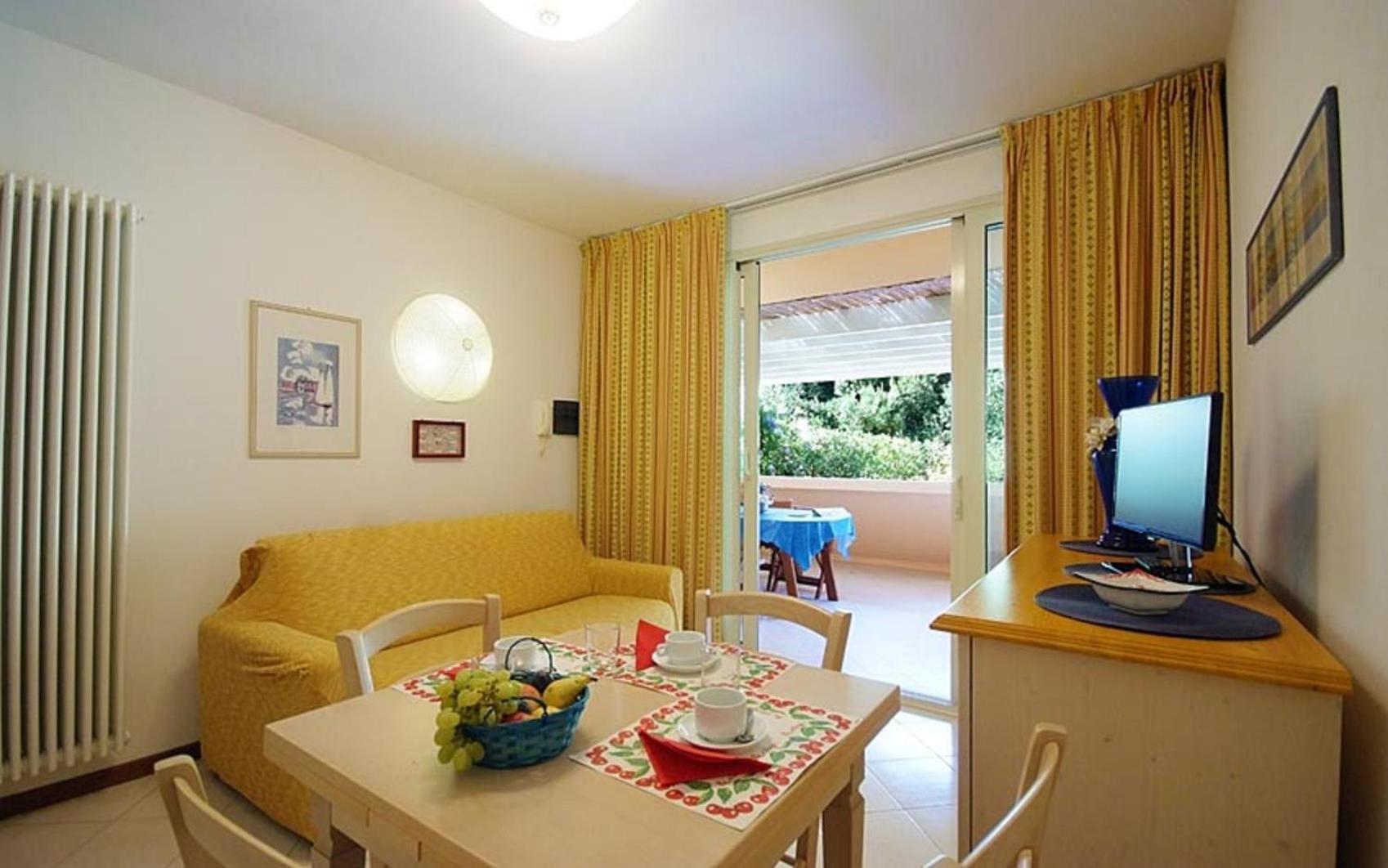 Residence Rex Lo Scoglietto Punta Ala Eksteriør bilde